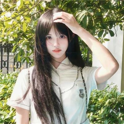 捆著你,困著我
